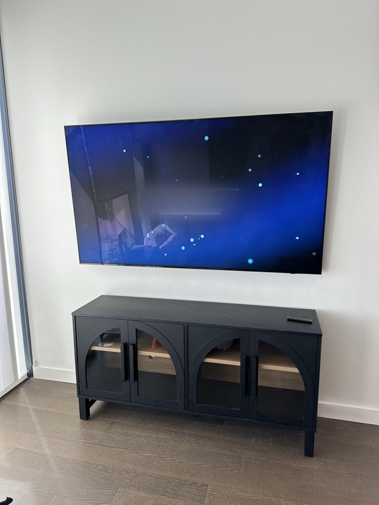 Dead Level TV Mounting