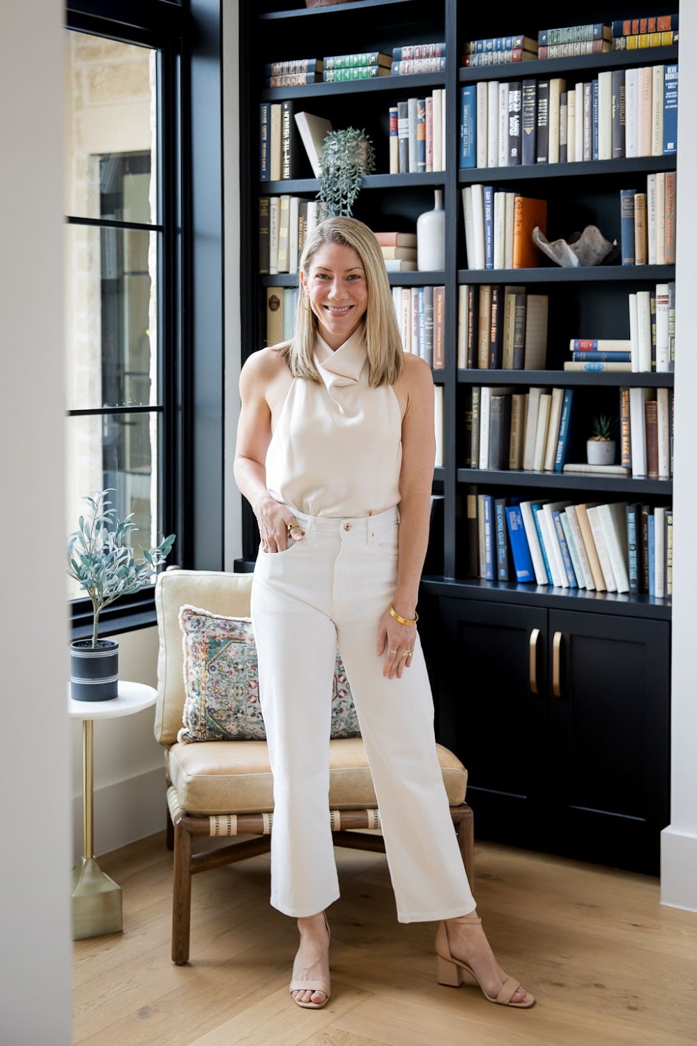 Round Rock Real Estate Agent, Lauren Schauer - Magnolia Realty